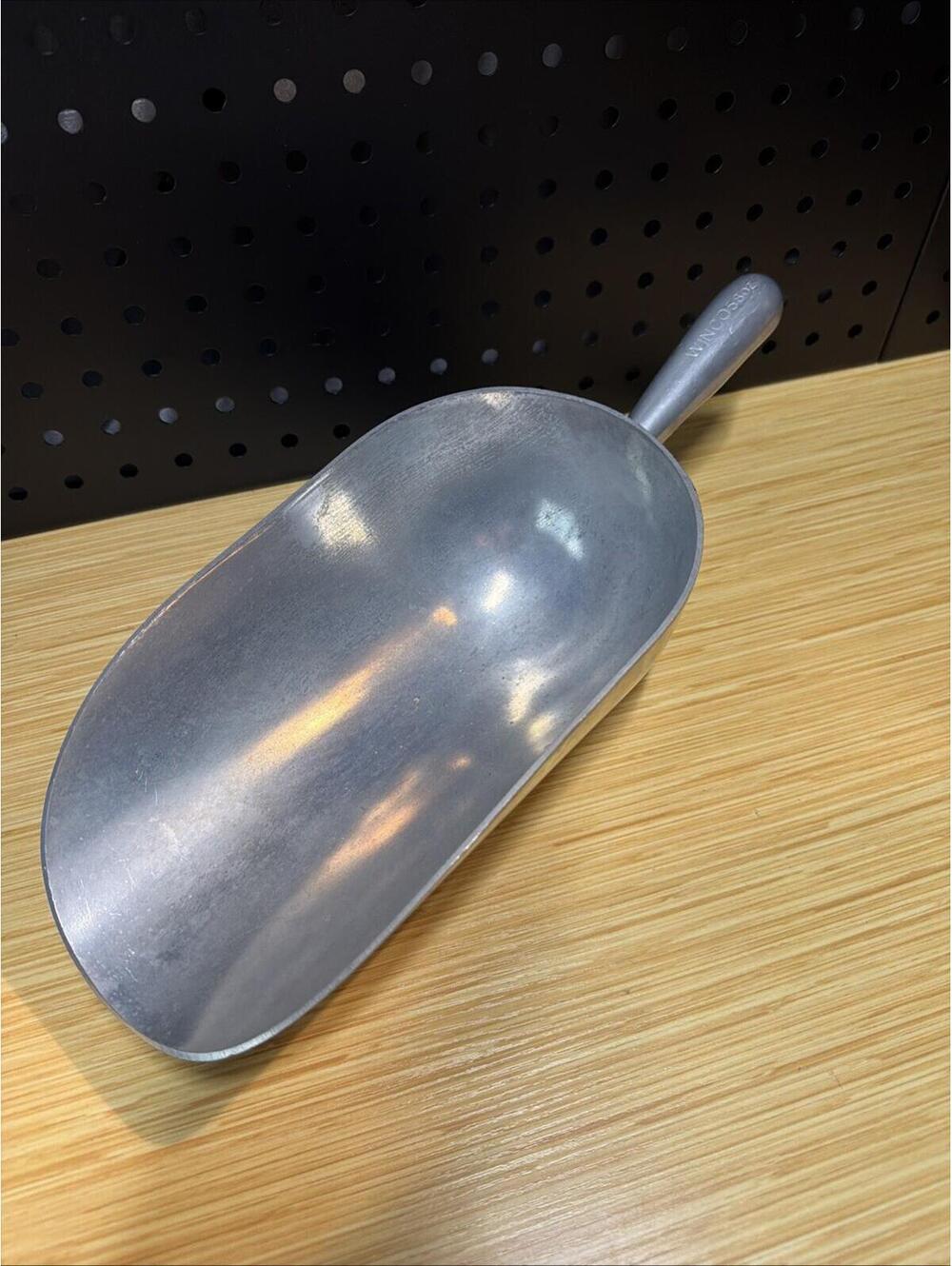 Vintage Winco 8oz  Scoop Aluminum 10” General Store Grain Flour Candy Dog Food *